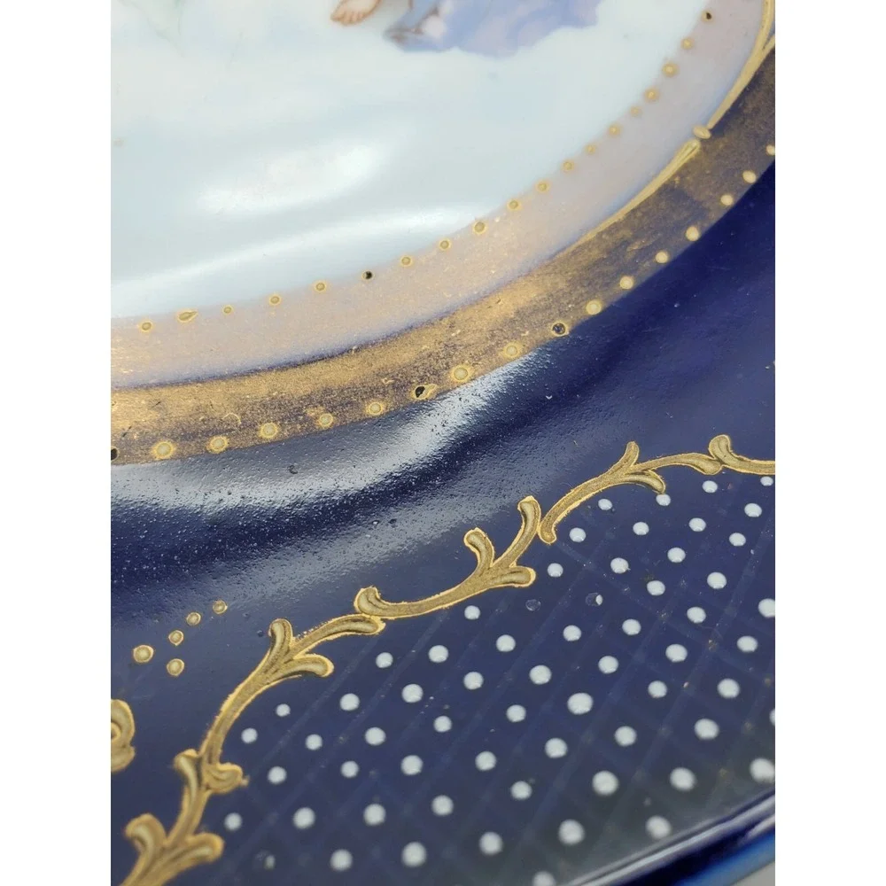 Royal Vienna Signed 'Carl Larsen' 3 Women & Butterfly 12